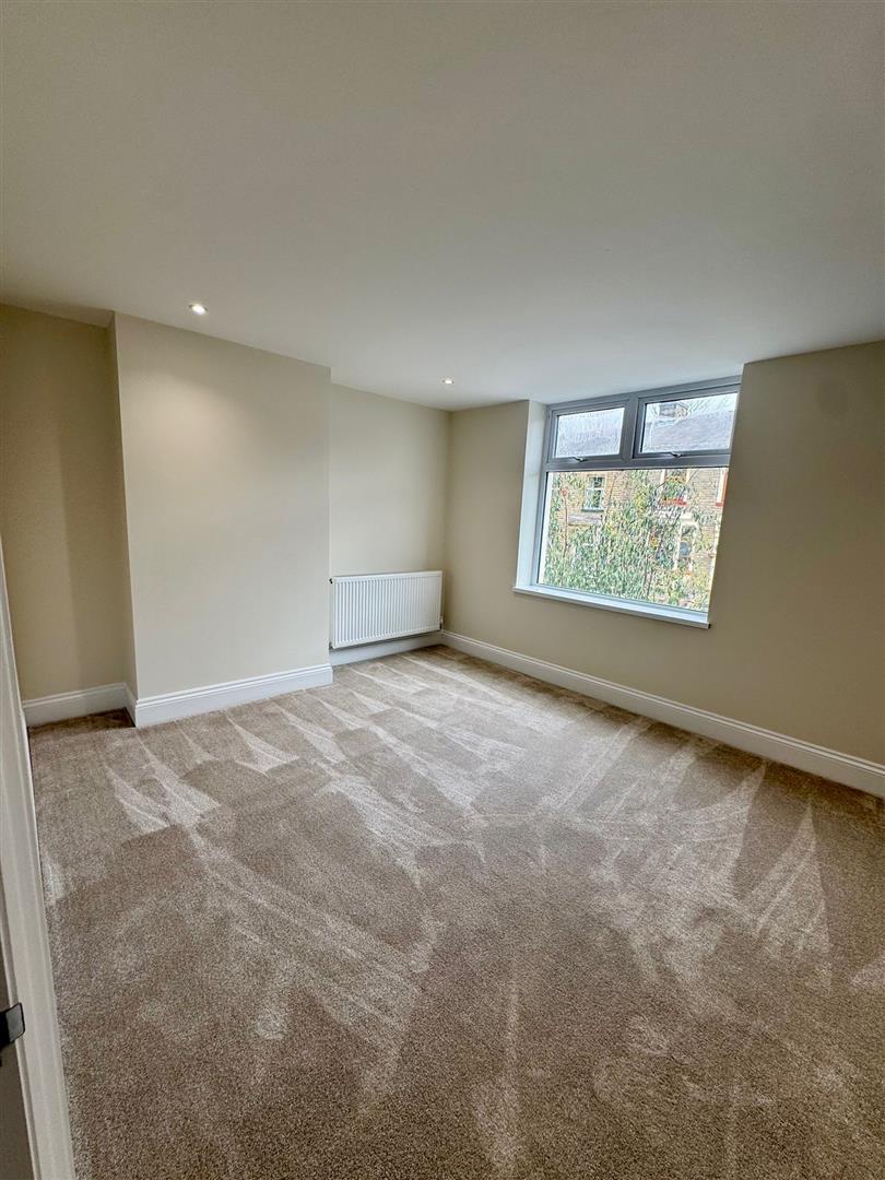 3 bed house to rent in Coal Clough Lane, Burnley  - Property Image 14