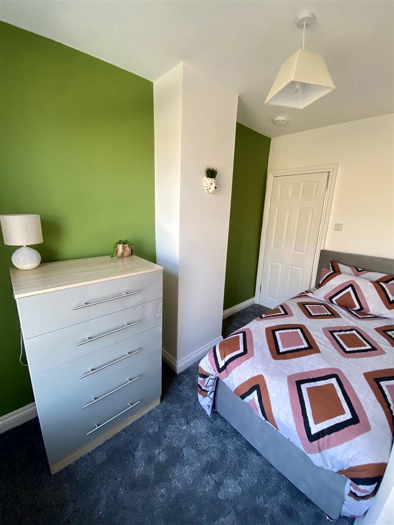 1 bed house share to rent in Burnley Road, Colne - Property Image 1