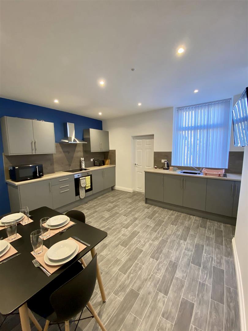 1 bed house share to rent in Burnley Road, Colne 4