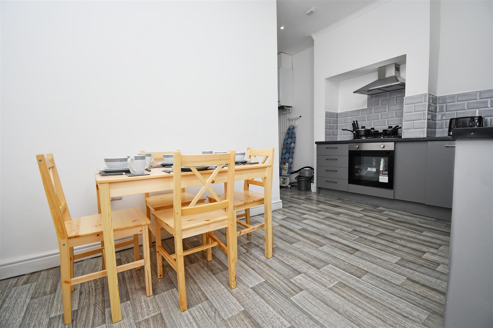 1 bed house share to rent in Linden Street, Burnley 3