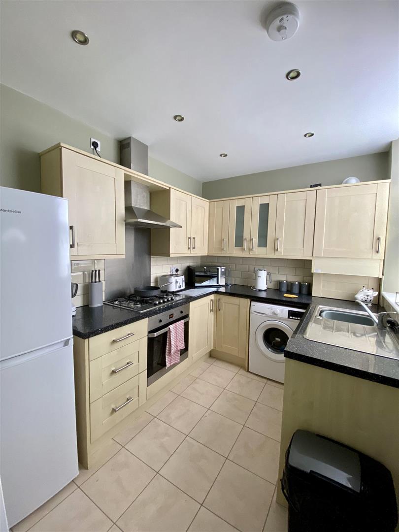 1 bed house share to rent in Berry Street, Burnley  - Property Image 8
