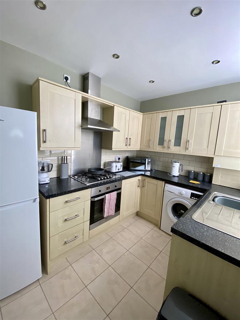 1 bed house share to rent in Berry Street, Burnley  - Property Image 7