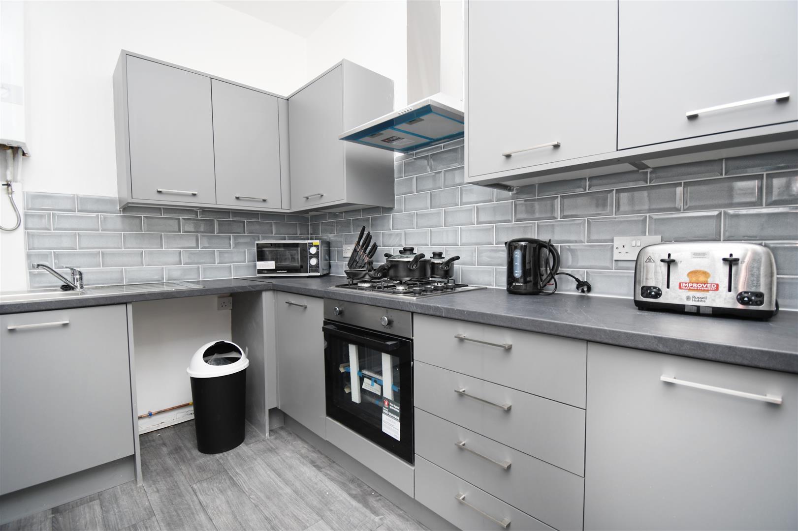 1 bed house share to rent in Hollingreave Road, Burnley 10