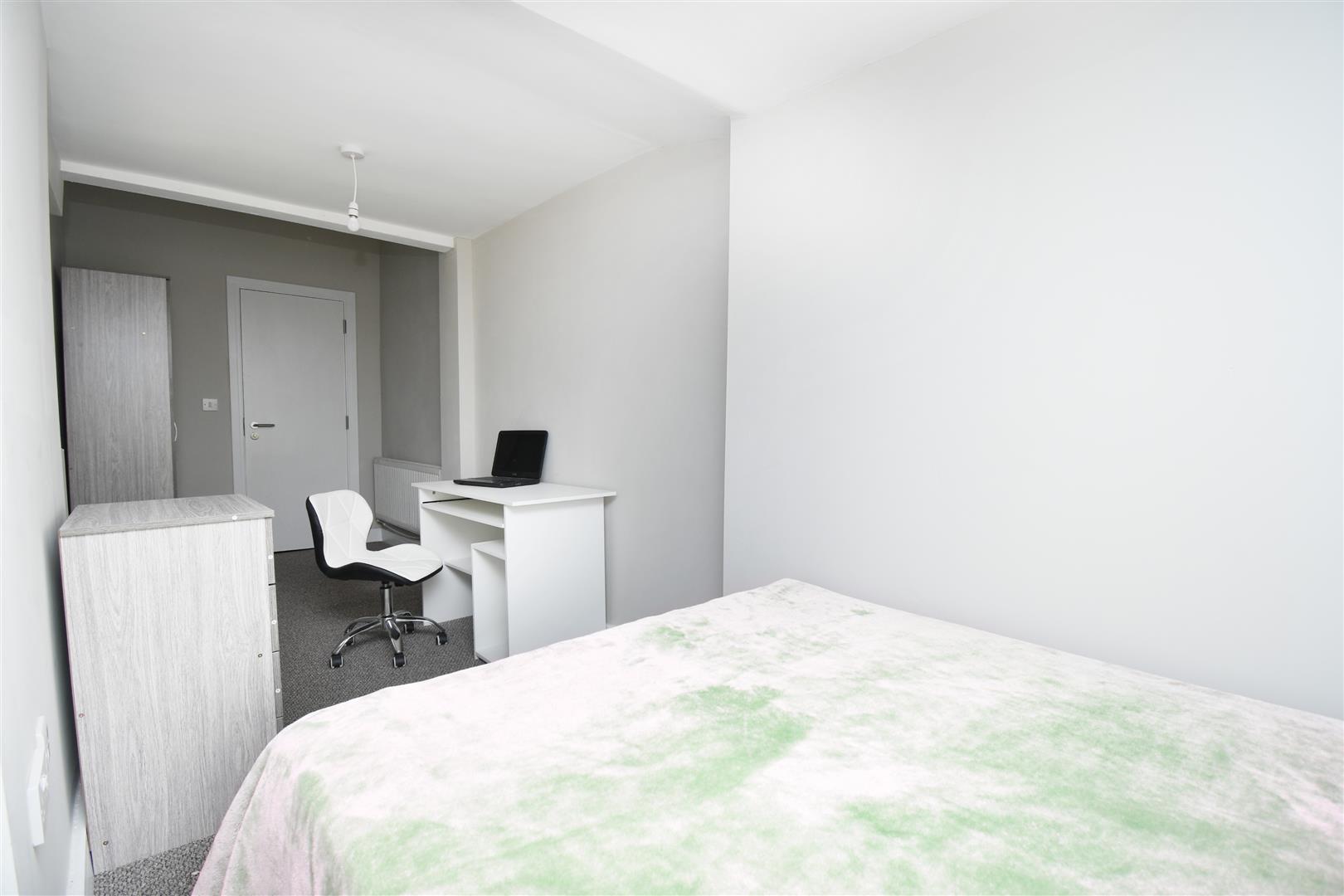 1 bed house share to rent in Dall Street, Burnley  - Property Image 14