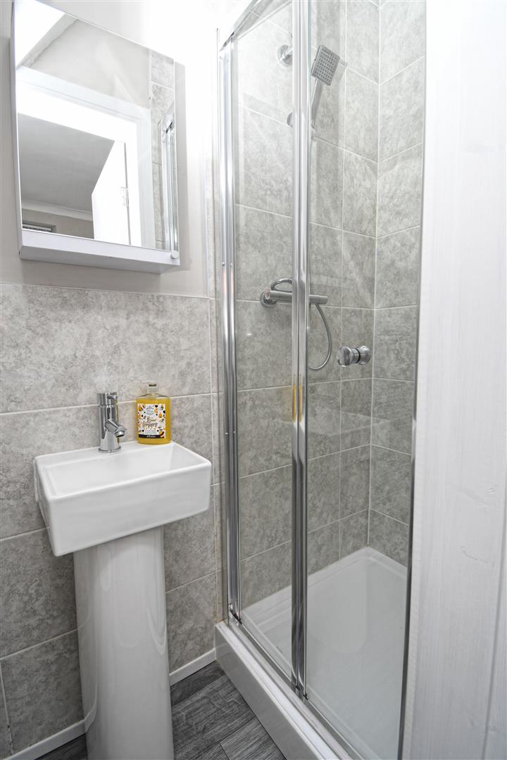 1 bed house share to rent in Dall Street, Burnley  - Property Image 9