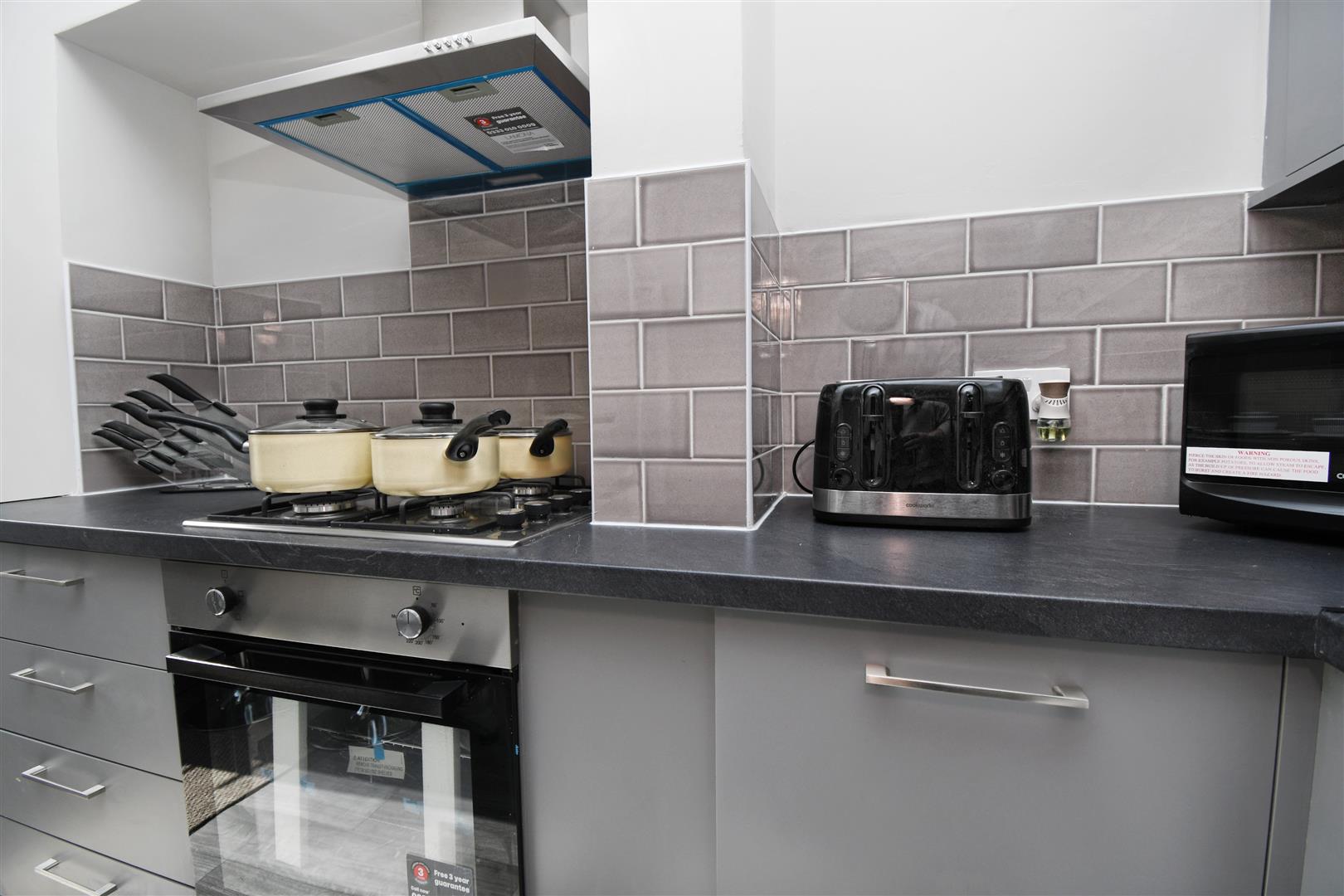 1 bed house share to rent in Dall Street, Burnley 2
