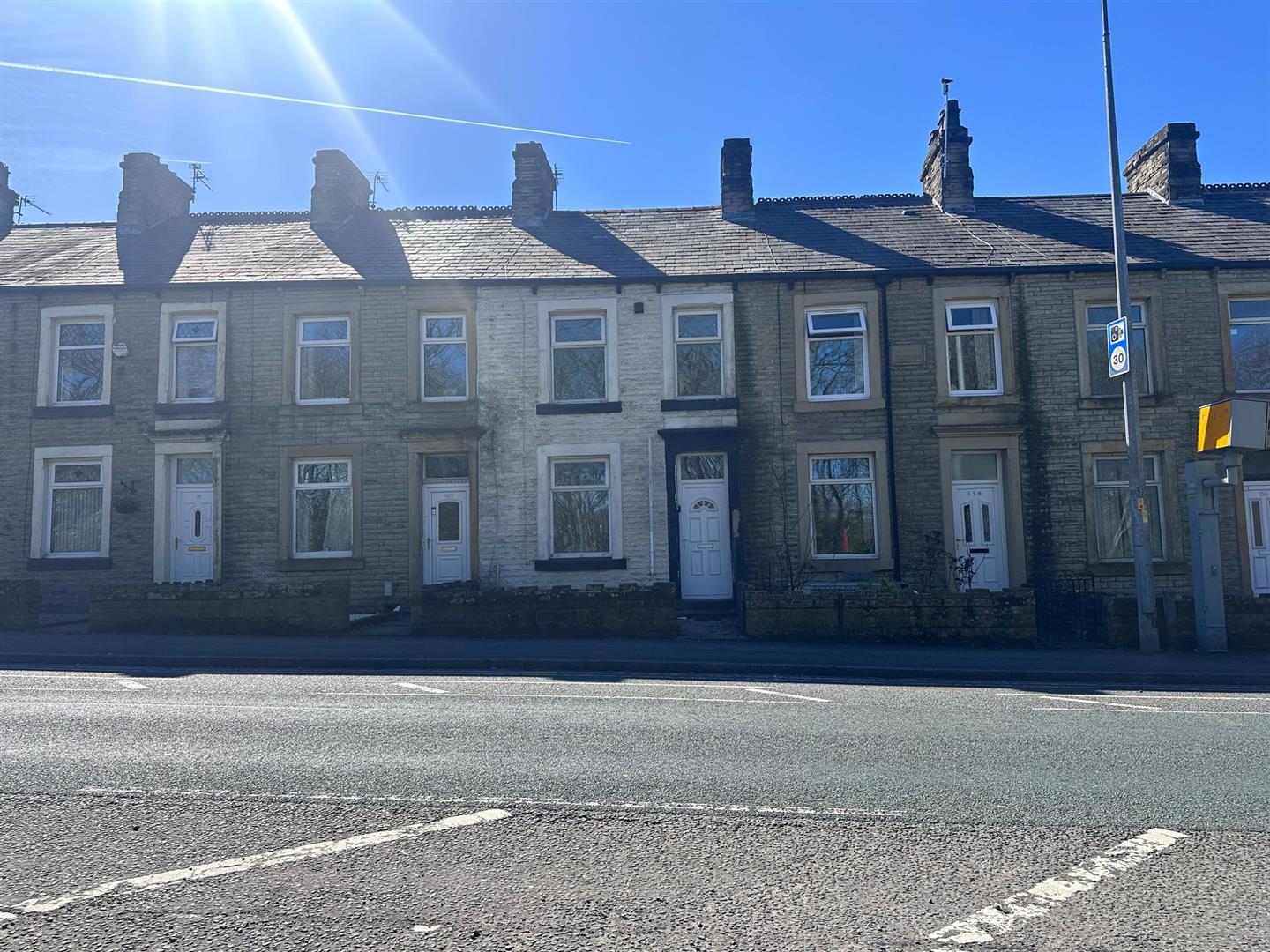 2 bed terraced house for sale in Burnley Road, Burnley  - Property Image 1