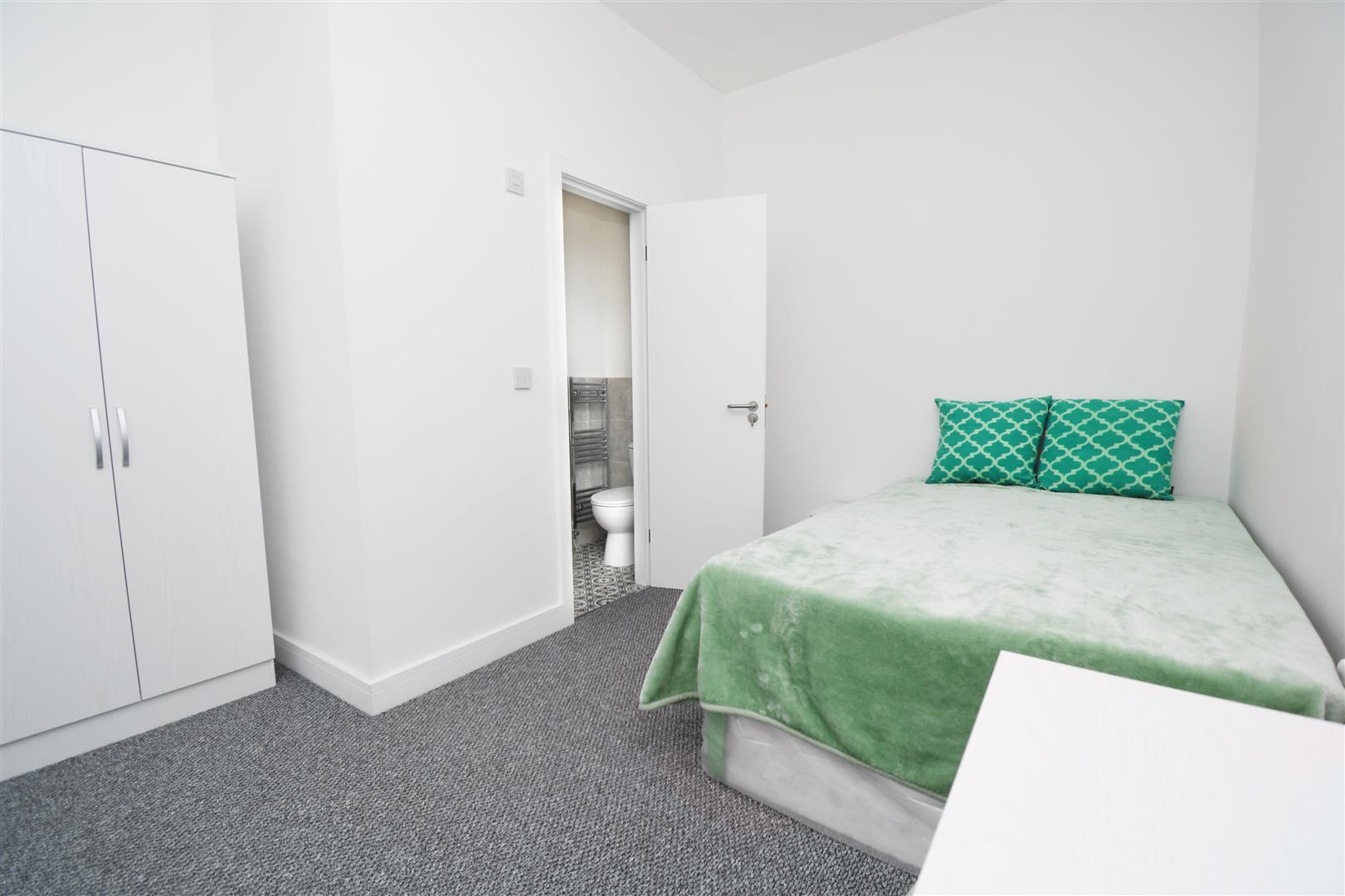 1 bed house share to rent in Berry Street, Burnley, BB11