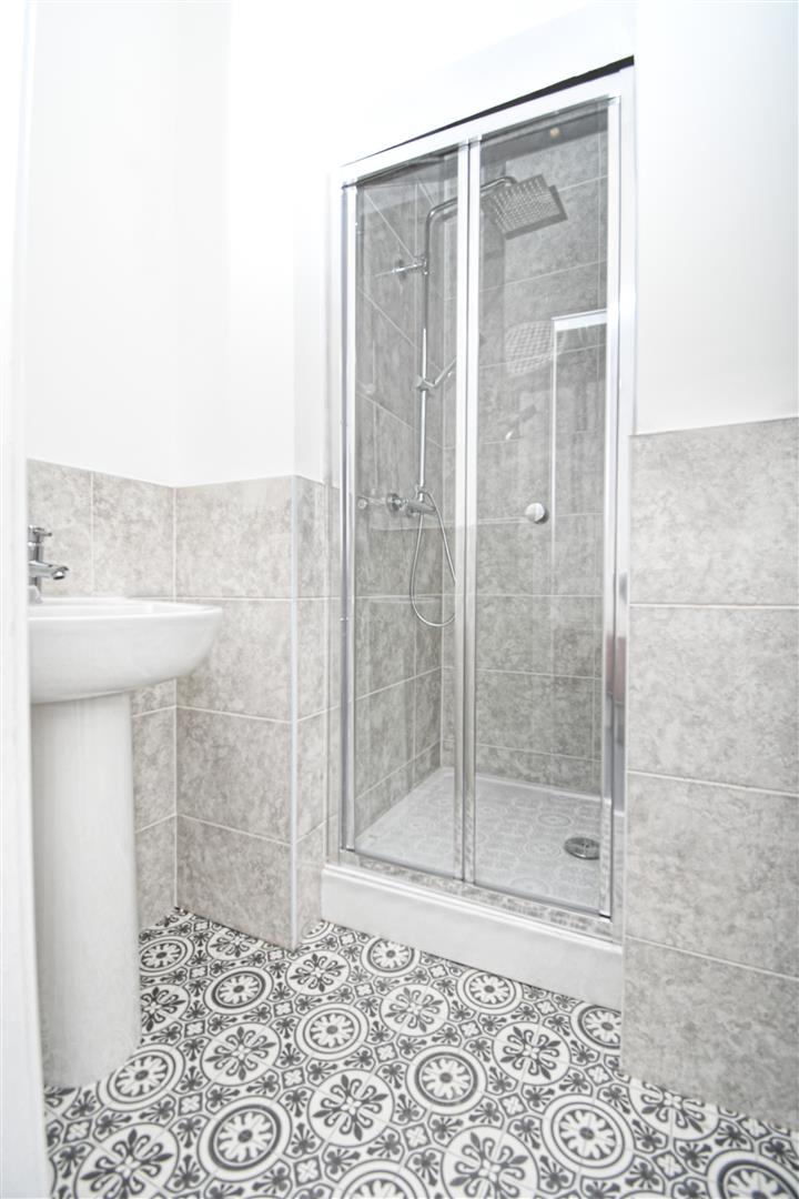 1 bed house share to rent in Berry Street, Burnley  - Property Image 14