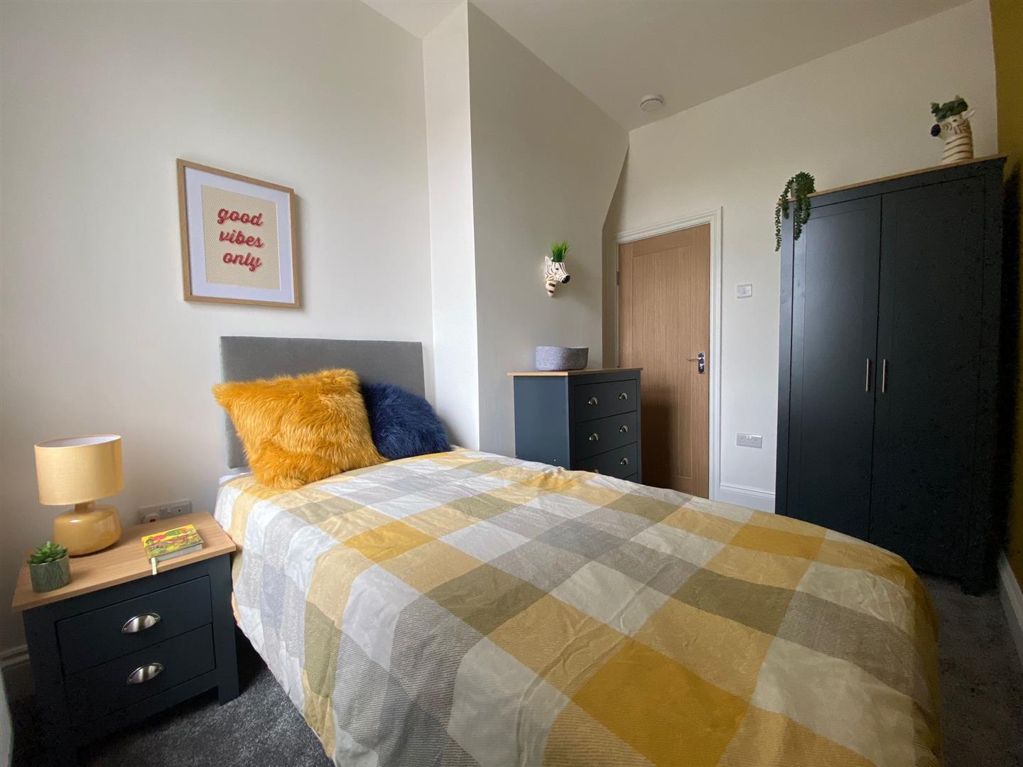 1 bed house to rent in Coal Clough Lane, Burnley  - Property Image 1