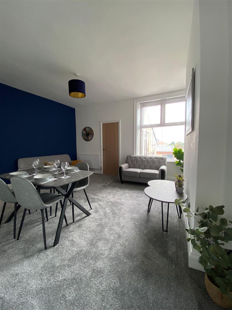1 bed house to rent in Coal Clough Lane, Burnley 5