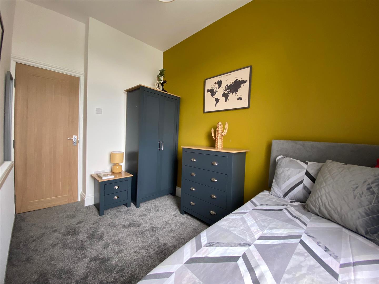 1 bed house to rent in Coal Clough Lane, Burnley 3