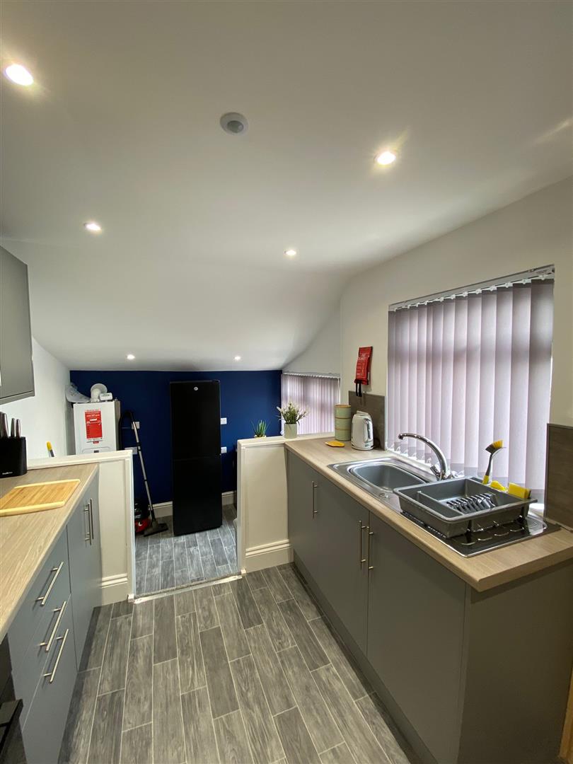 1 bed house to rent in Coal Clough Lane, Burnley 9