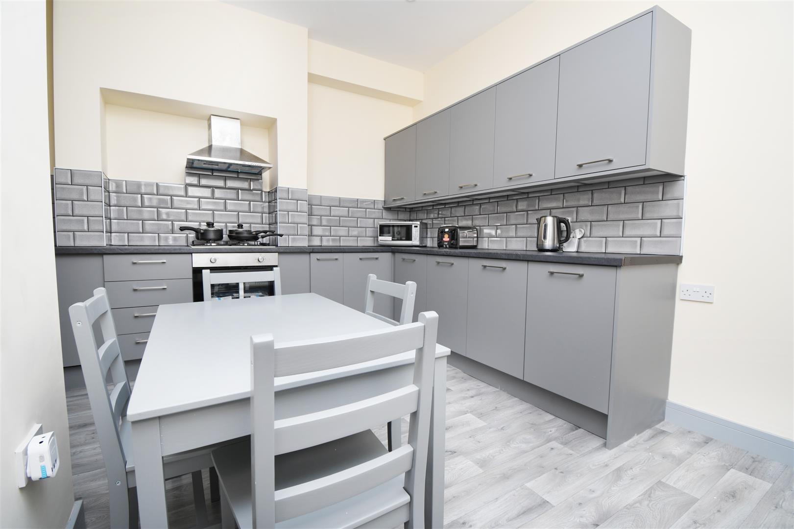 1 bed house share to rent in Renshaw Street, Burnley 1