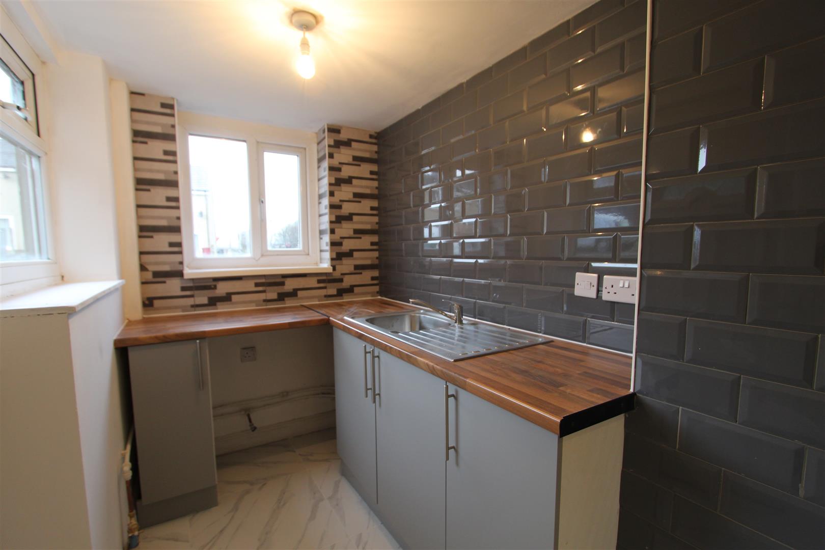 2 bed terraced house for sale in Florence Street, Burnley  - Property Image 2