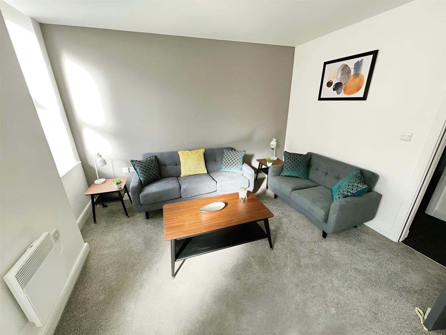 1 bed house share to rent in Church Street, Burnley 4