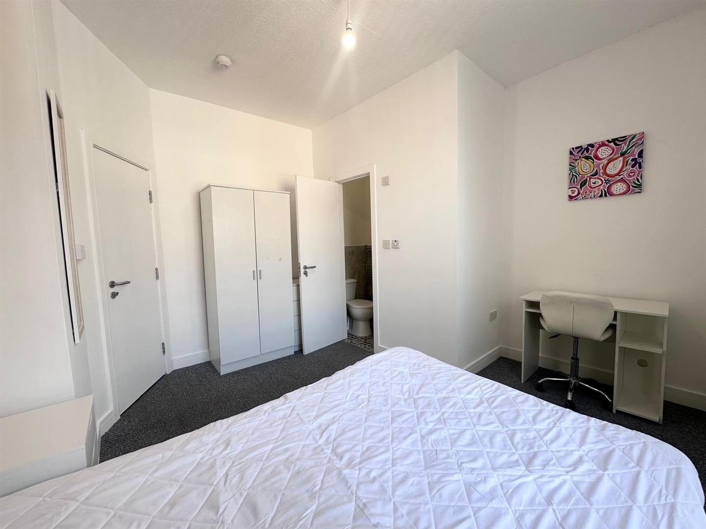 1 bed house share to rent in Fir Street, Burnley 3