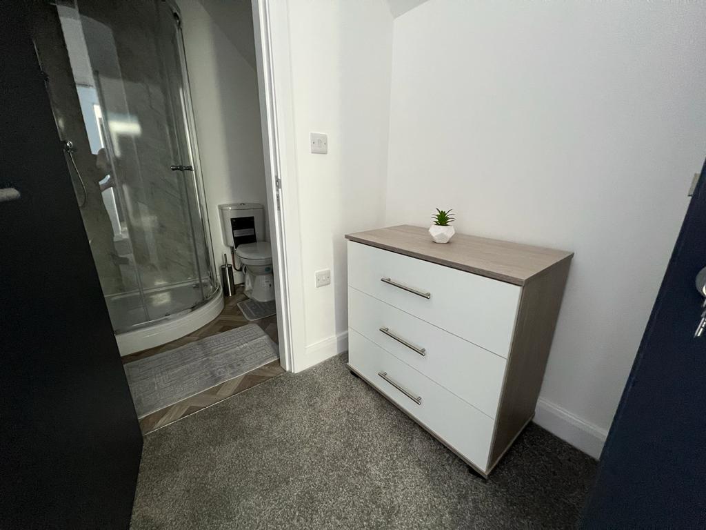 1 bed house share to rent in Church Street, Burnley  - Property Image 33
