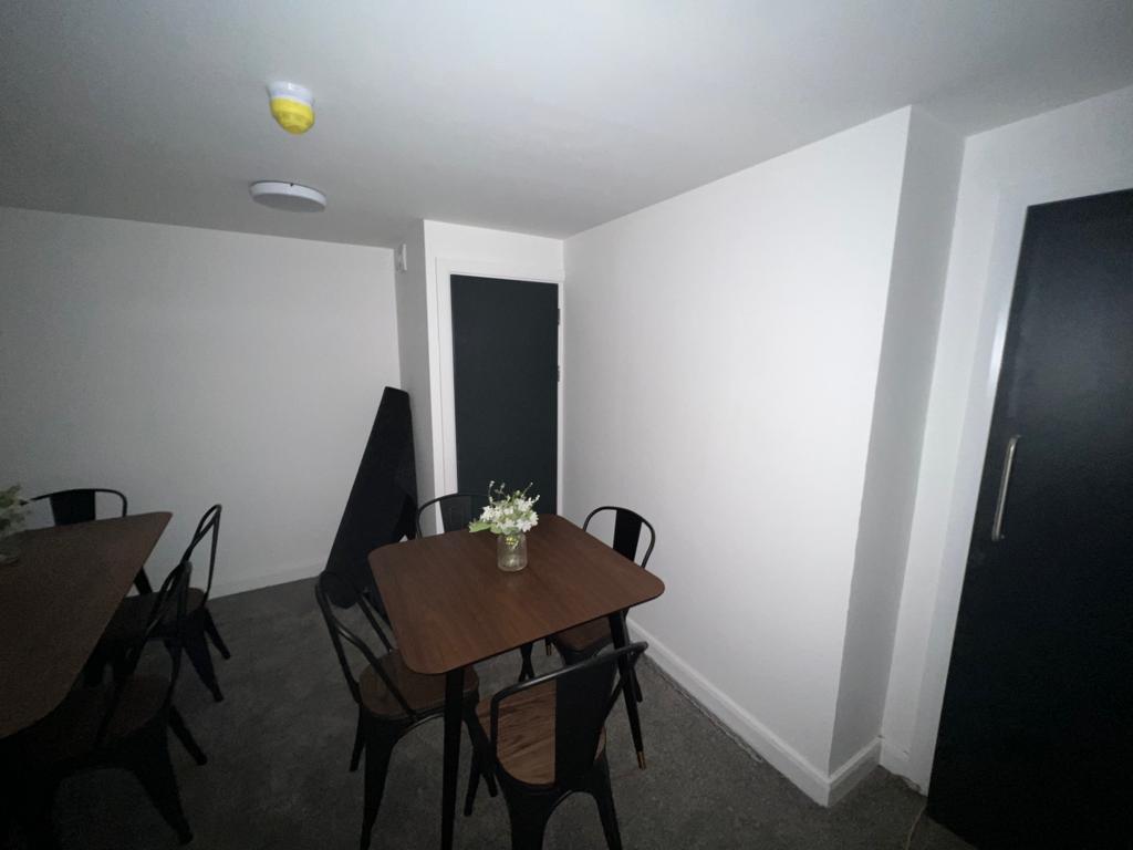 1 bed house share to rent in Church Street, Burnley 52