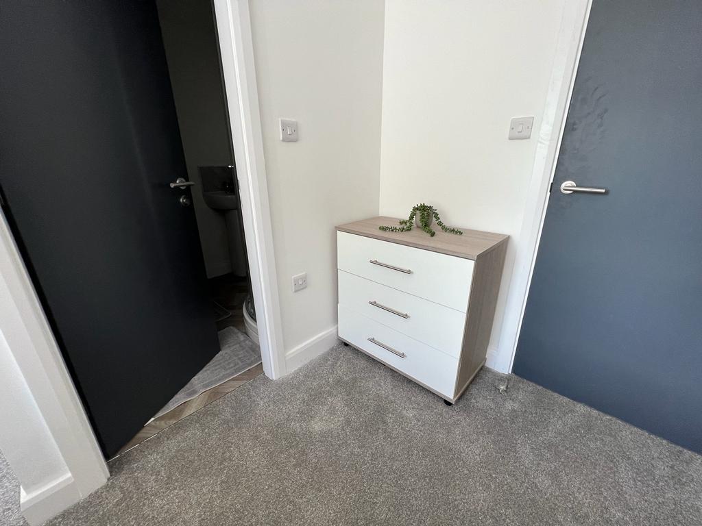 1 bed house share to rent in Church Street, Burnley 36