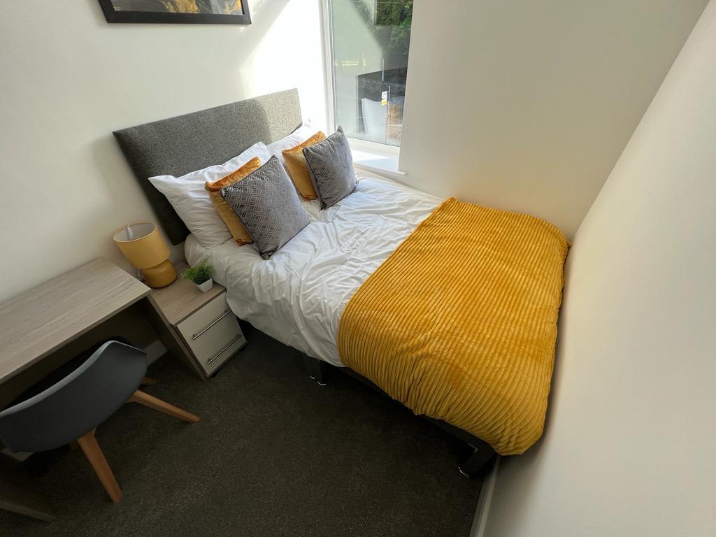 1 bed house share to rent in Church Street, Burnley 27