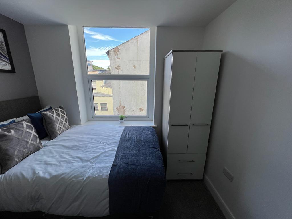 1 bed house share to rent in Church Street, Burnley 48
