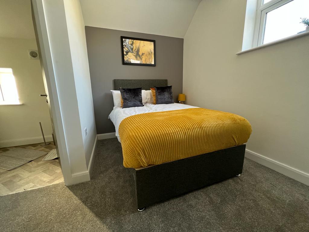 1 bed house share to rent in Church Street, Burnley 6