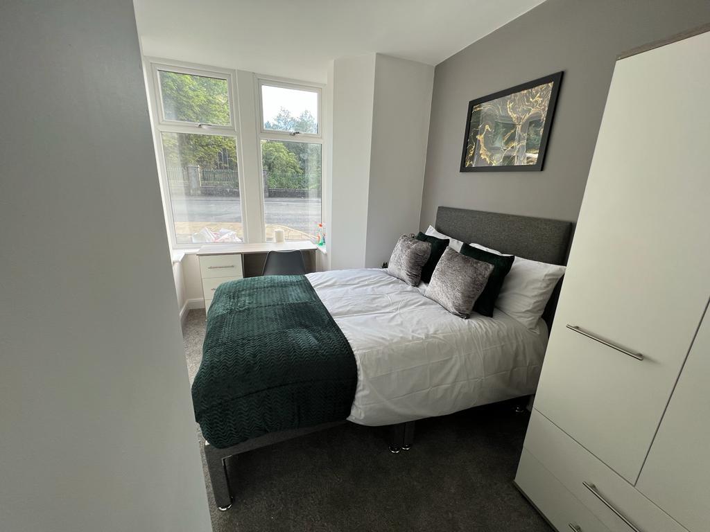 1 bed house share to rent in Church Street, Burnley 4