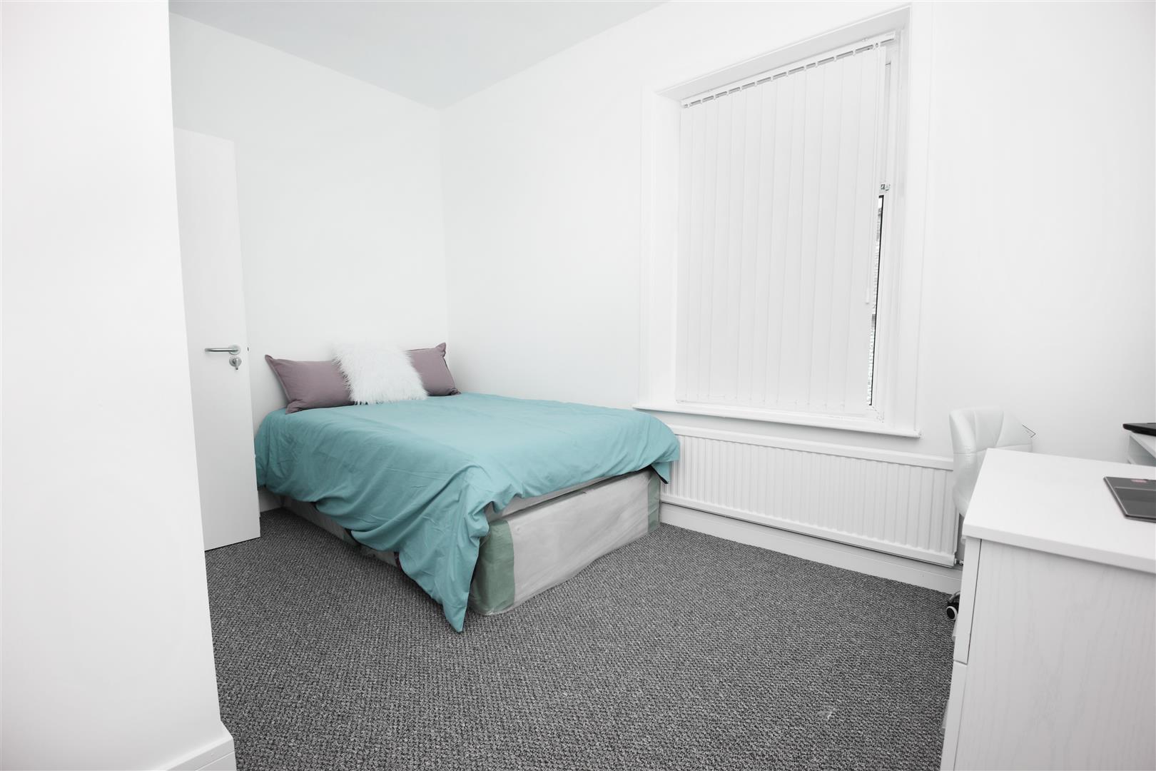 1 bed house share to rent in Athol Street South, Burnley  - Property Image 2