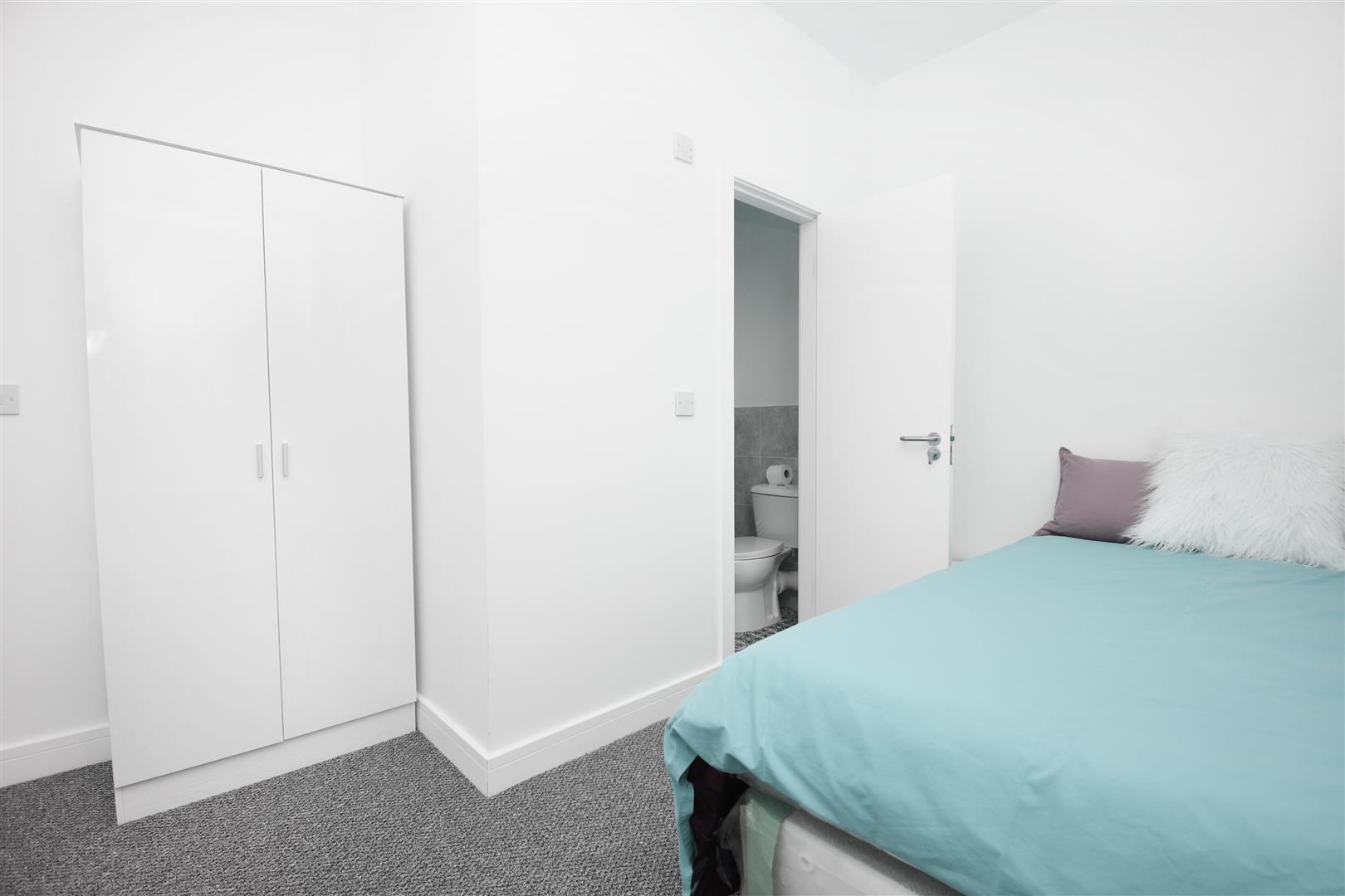 1 bed house share to rent in Athol Street South, Burnley, BB11