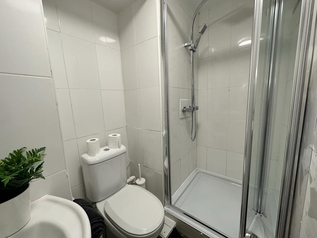1 bed house share to rent in Collinge Street, Burnley 9