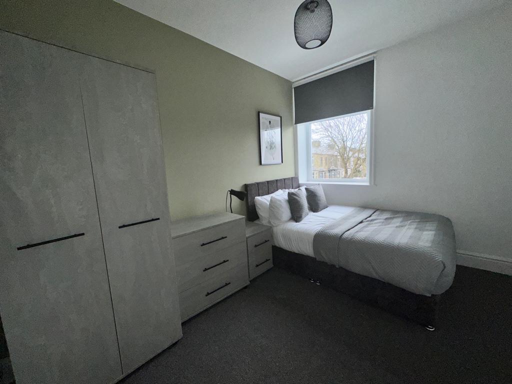 1 bed house share to rent in Collinge Street, Burnley 1