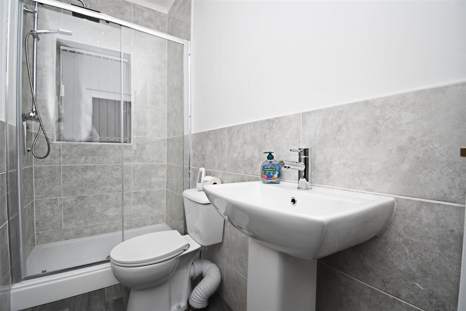 1 bed house share to rent in Queensberry Road, Burnley  - Property Image 2