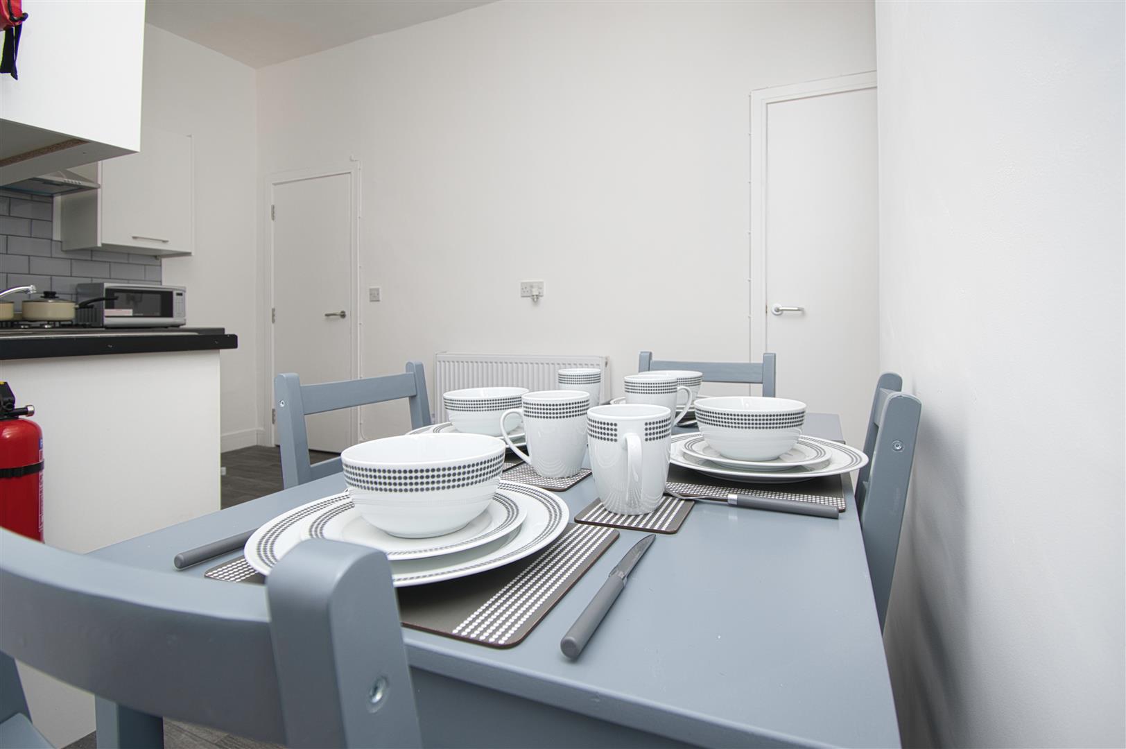 1 bed house share to rent in Queensberry Road, Burnley 4