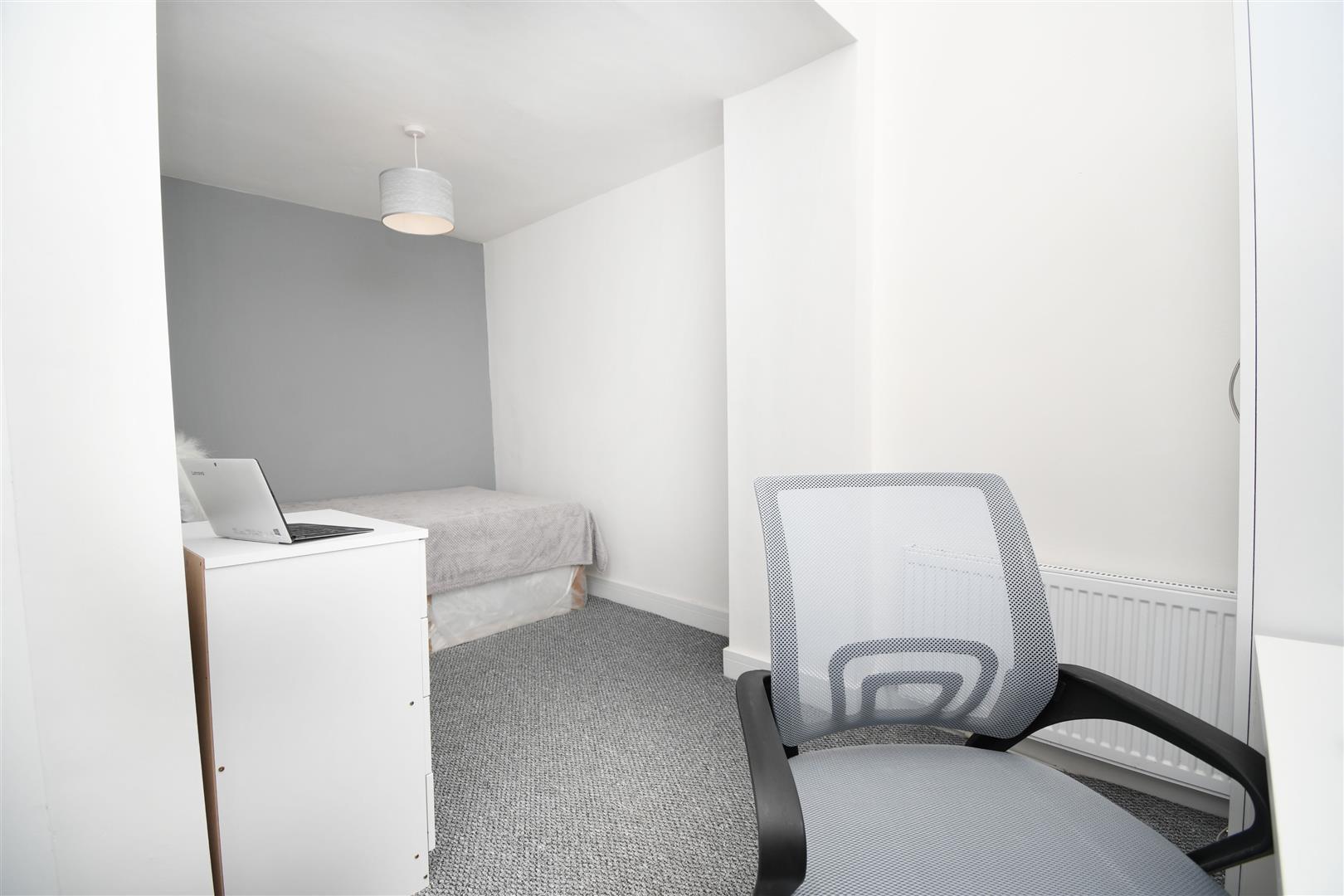 1 bed house share to rent in Queensberry Road, Burnley 9