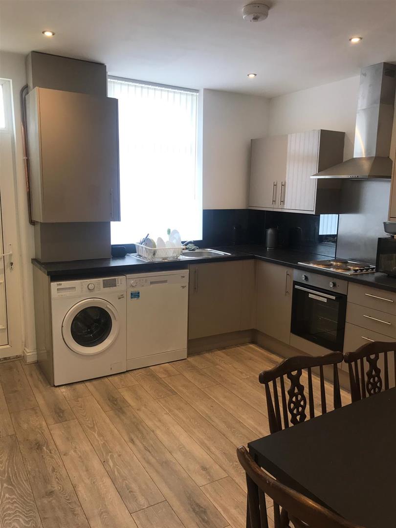 3 bed terraced house for sale in Heath Street, Burnley  - Property Image 2