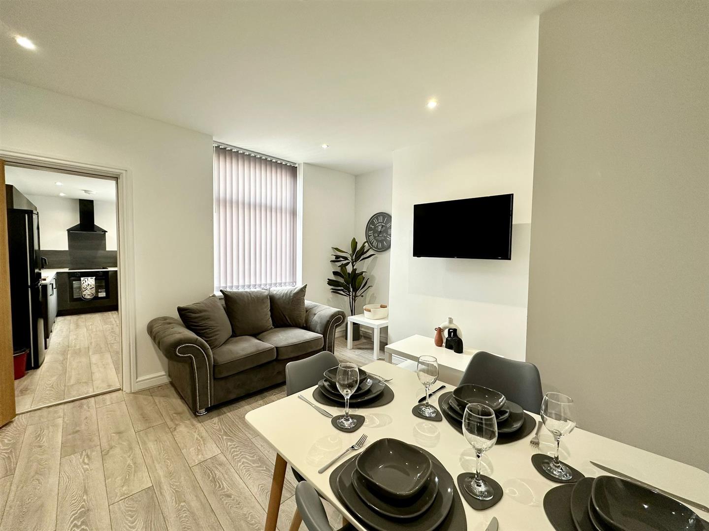 1 bed house share to rent in Peart Street, Burnley 5