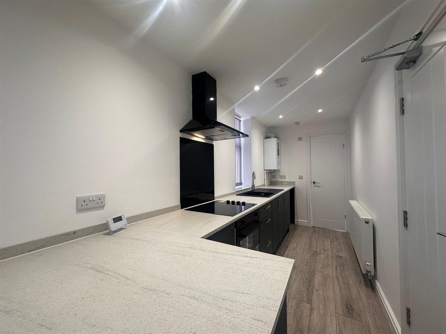 1 bed flat to rent in Queensberry Road, Burnley 2
