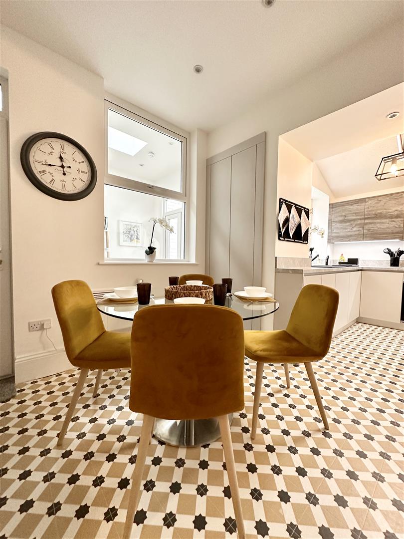1 bed house share to rent in Bank Parade, Burnley  - Property Image 12