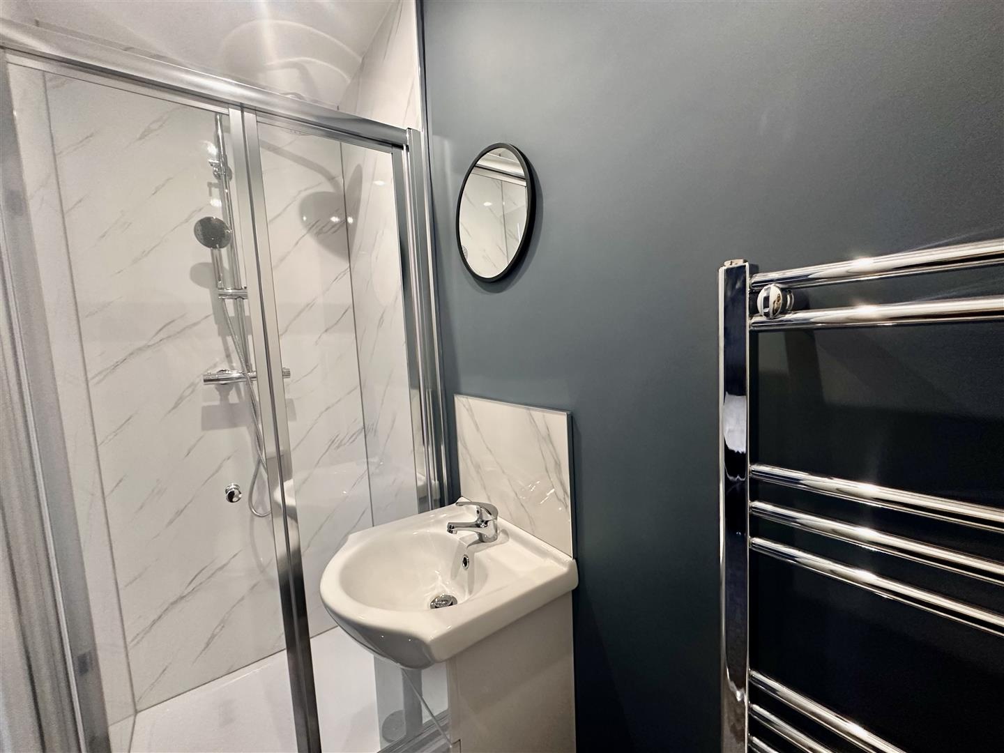 1 bed house share to rent in Bulcock Street, Burnley 4