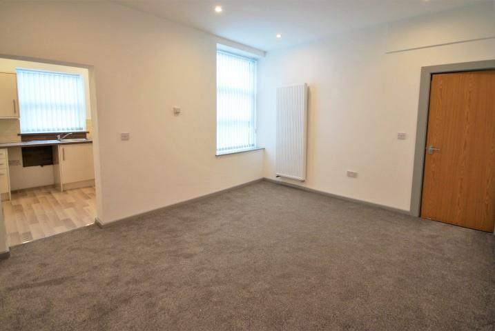 2 bed apartment to rent in Spenser Street, Padiham 3