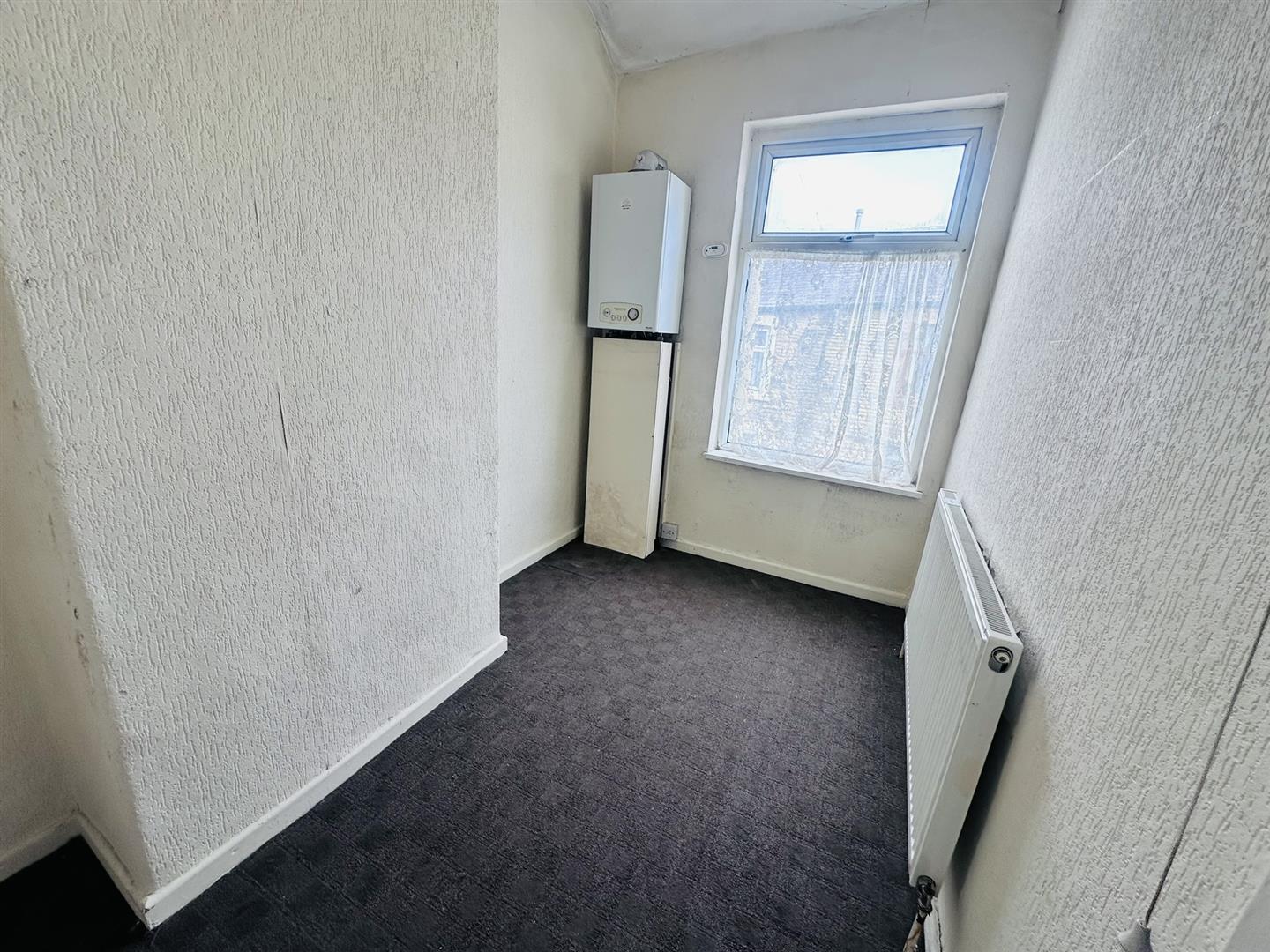 2 bed end of terrace house to rent in Laithe Street, Burnley 7