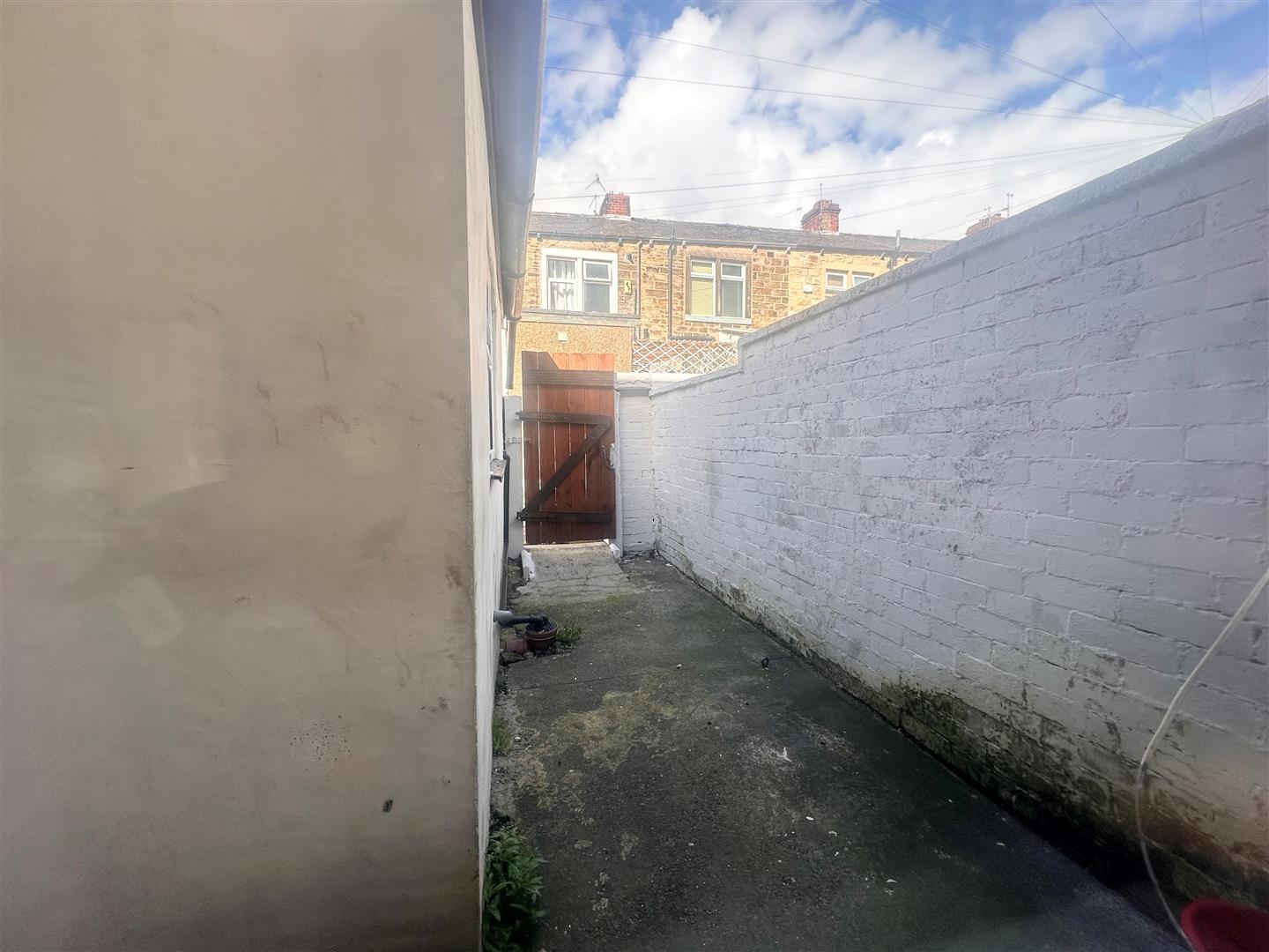 2 bed terraced house to rent in Peart Street, Burnley 8