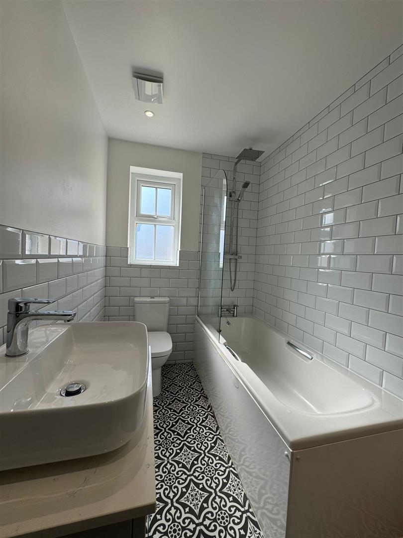 1 bed bungalow to rent in Ashworth Road, Rossendale  - Property Image 12