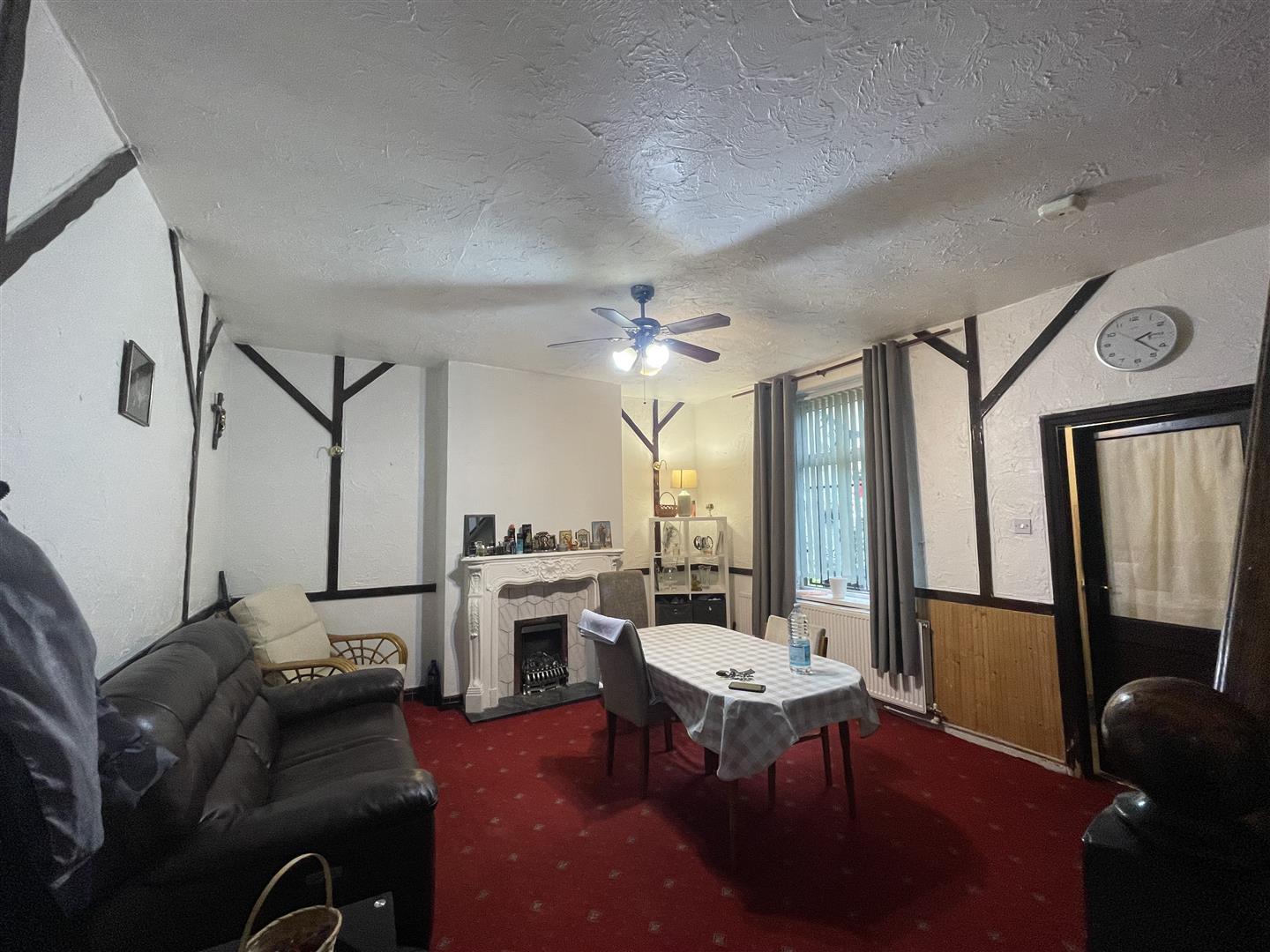 4 bed commercial property for sale in Lyndhurst Road, Burnley  - Property Image 10