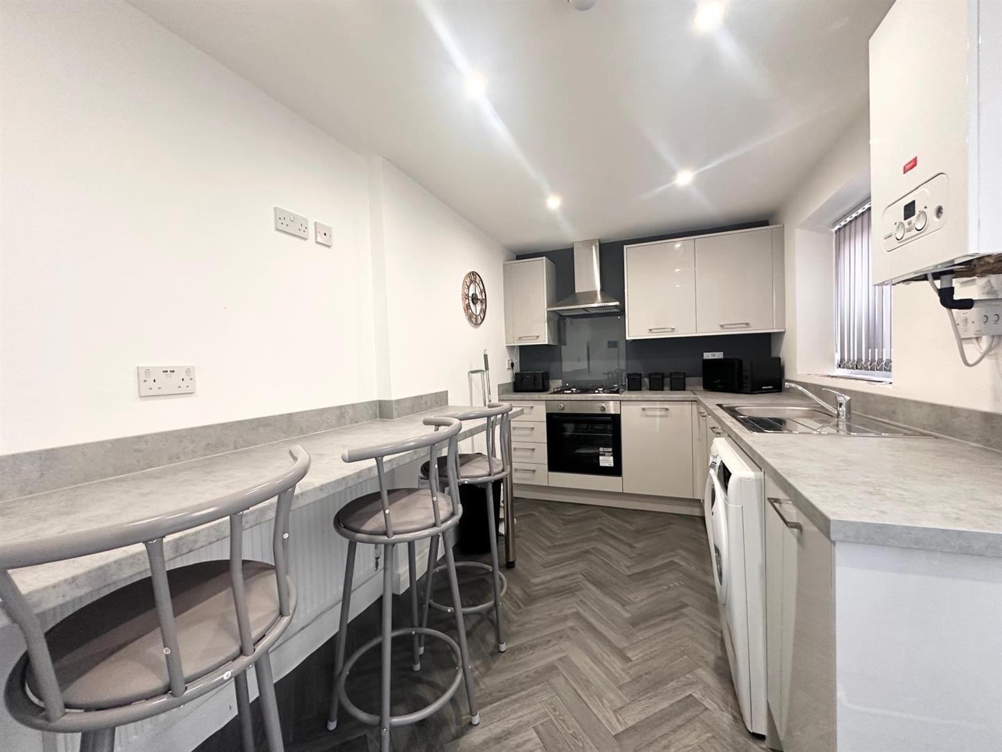 1 bed house share to rent in Wynotham Street, Burnley 1