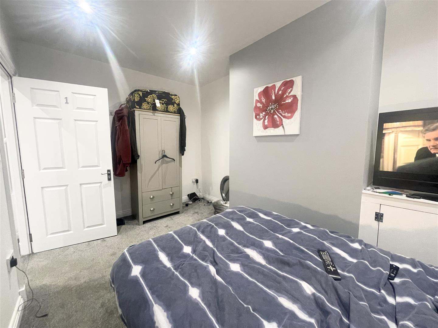 3 bed terraced house for sale in Burnley Road, Burnley 10