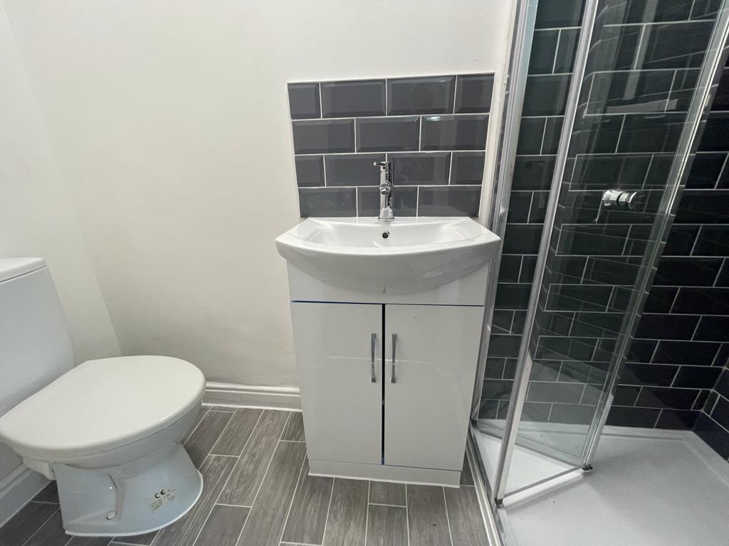 4 bed terraced house for sale in Nairne Street, Burnley 7