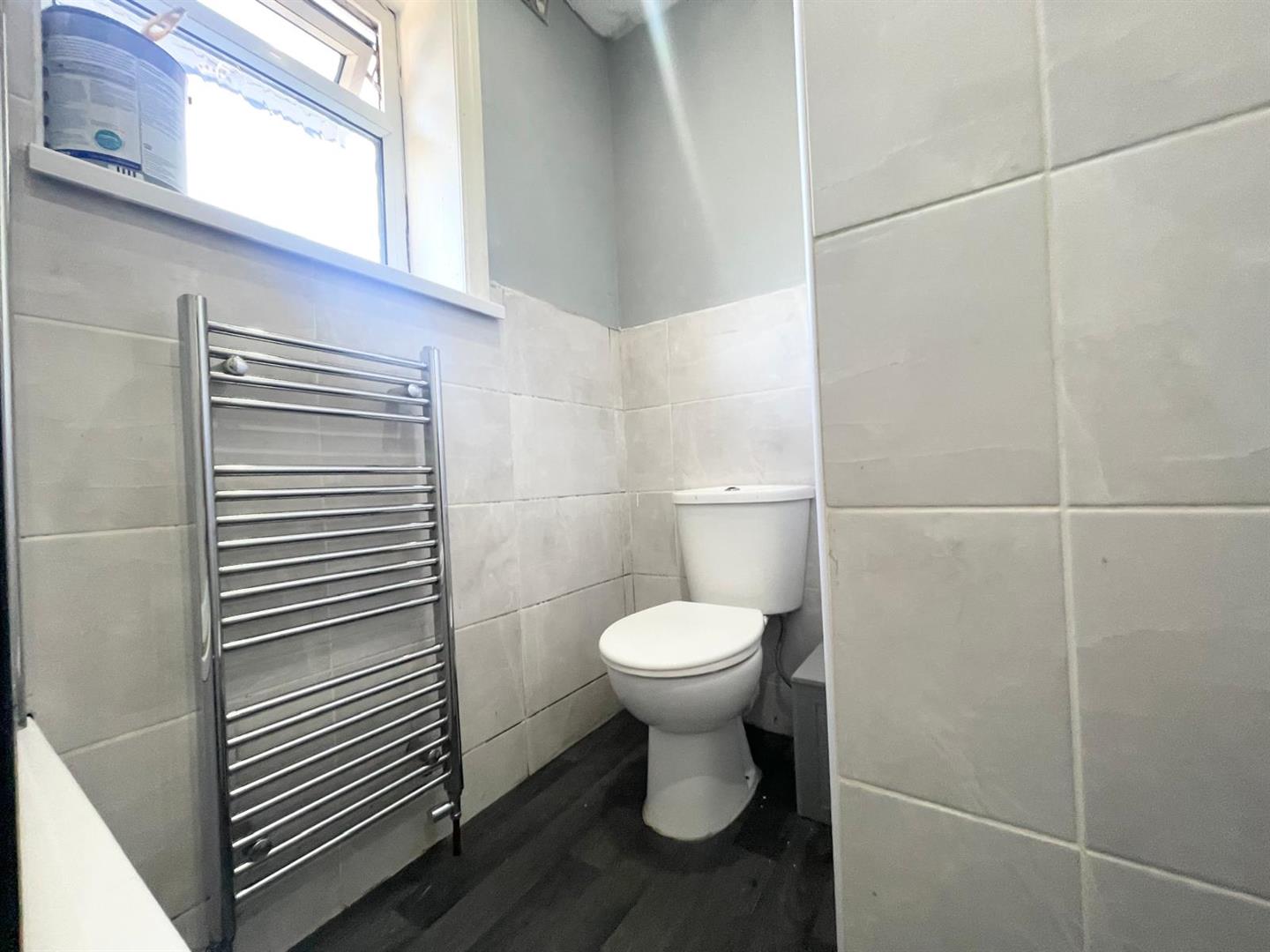 2 bed terraced house for sale in Townley Street, Briercliffe 8