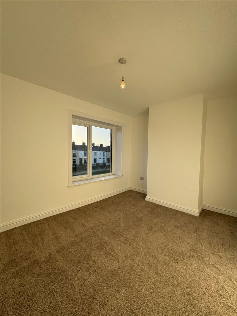 2 bed terraced house to rent in Cardwell Street, Padiham  - Property Image 7